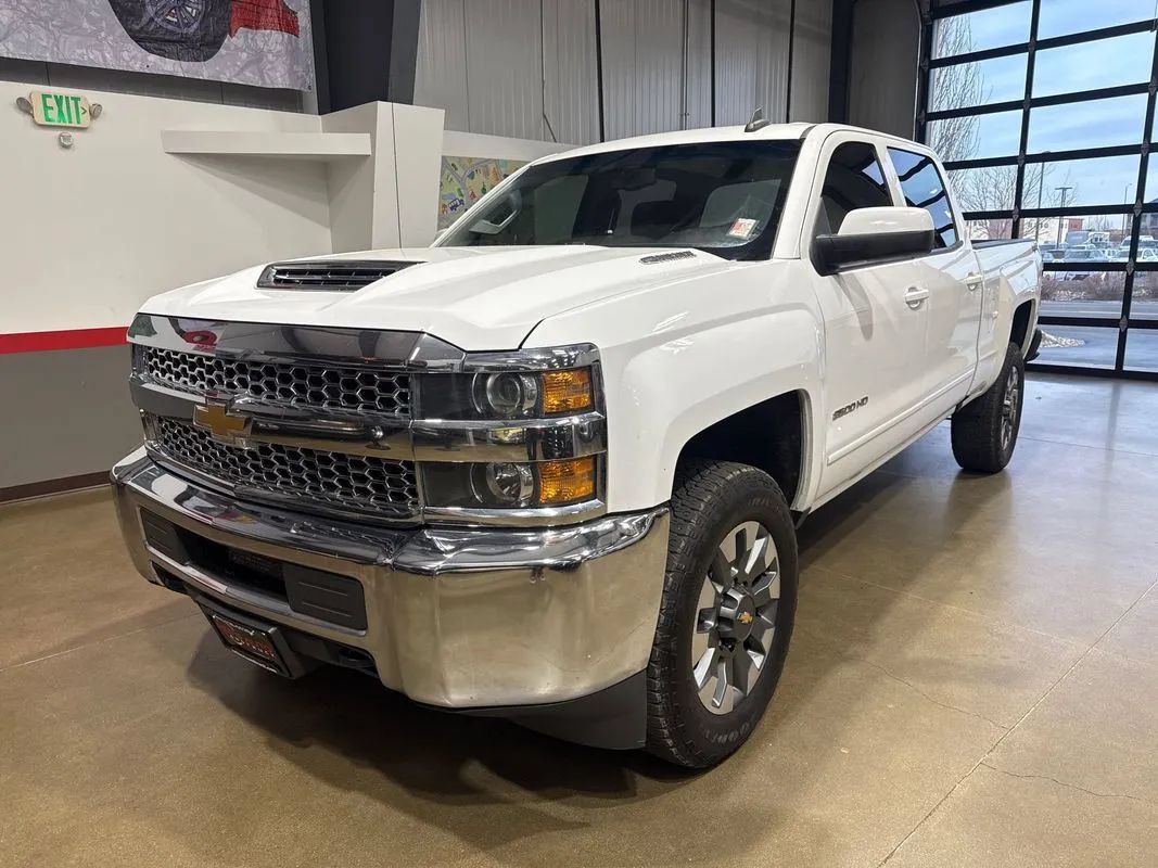 Used 2019 Chevrolet Silverado 2500 LT AWD/4WD image 7