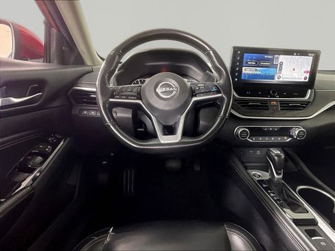 Used 2023 Nissan Altima 2.5 SL FWD image 8