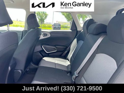 Certified 2021 Kia Soul LX FWD image 10