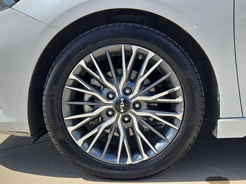 Certified 2022 Kia Forte GT-Line w/ GT-Line Premium Package FWD image 14