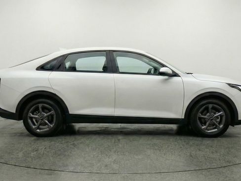 Used 2025 Kia K4 FWD image 11