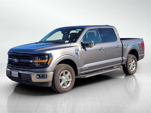 Used 2024 Ford F150 XLT w/ Equipment Group 302A MID image 8