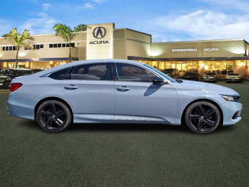 Used 2021 Honda Accord Sport image 7