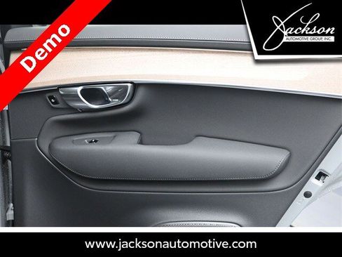 New 2025 Volvo XC90 B6 Core w/ Protection Package image 29