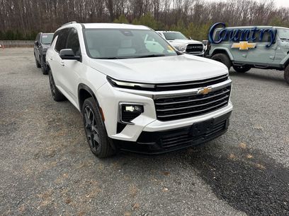 Used 2025 Chevrolet Traverse High Country