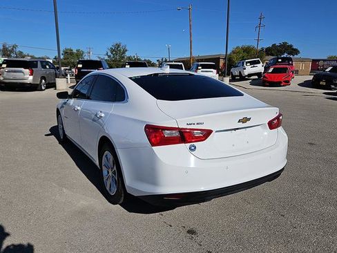 Used 2023 Chevrolet Malibu LT w/ Driver Confidence Package image 3