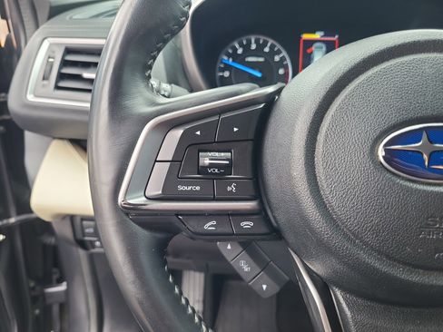 Used 2019 Subaru Ascent Touring image 15