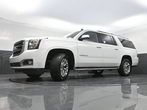 Used 2015 GMC Yukon XL SLT w/ Open Road Package RWD image 28