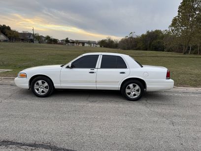 Used 2011 Ford Crown Victoria LX w/ Comfort Appearance Pkg