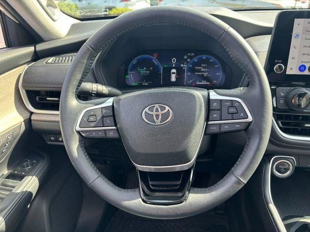 Certified 2024 Toyota Grand Highlander AWD Hybrid image 12