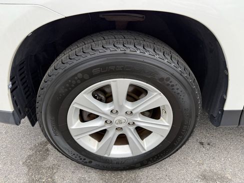 Used 2011 Toyota Highlander 4WD w/ Tech Pkg image 29