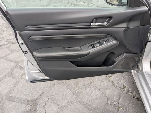 Used 2020 Nissan Altima 2.5 S image 14