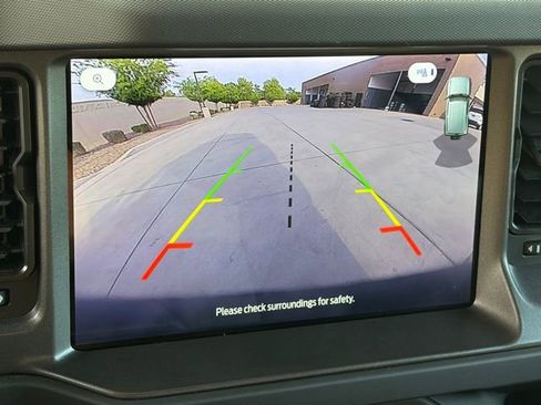 Used 2025 Ford Bronco Big Bend image 17