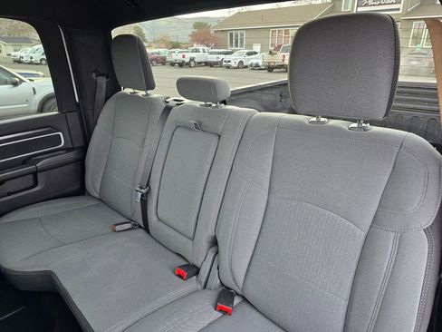 Used 2024 RAM 2500 Big Horn w/ Off Road Package image 17