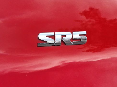 Used 2023 Toyota 4Runner SR5 Premium w/ Moonroof Package AWD/4WD image 33