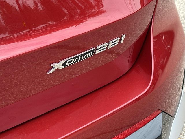 Used 2026 BMW X1 xDrive28i AWD/4WD image 16