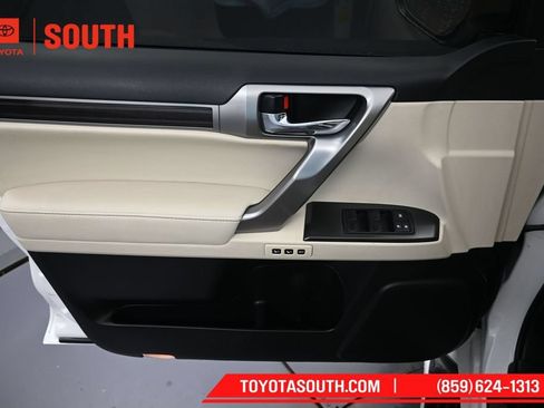 Used 2023 Lexus GX 460 Premium AWD/4WD image 26