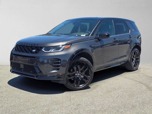 Used 2025 Land Rover Discovery Sport Dynamic SE AWD/4WD image 1