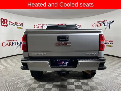 Used 2018 GMC Sierra 2500 Denali AWD/4WD image 8