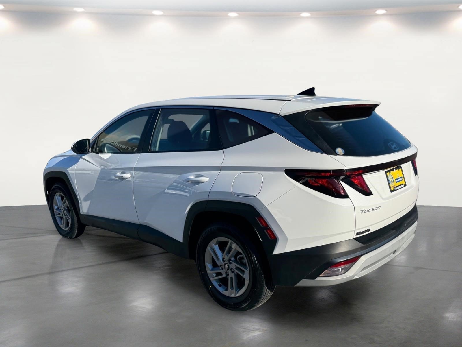 Certified 2025 Hyundai Tucson SE FWD image 4