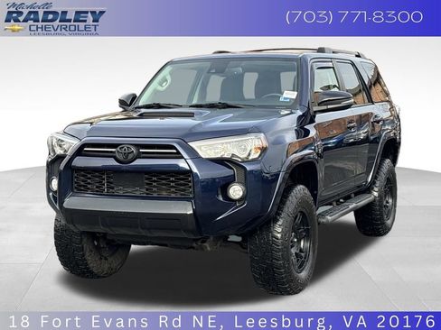 Used 2020 Toyota 4Runner Venture image 1