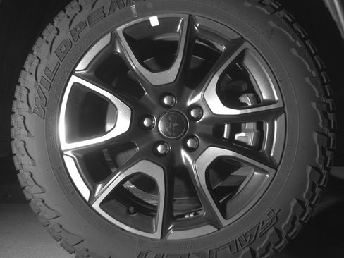 Used 2025 Jeep Compass Trailhawk w/ Trailer Tow Group image 13