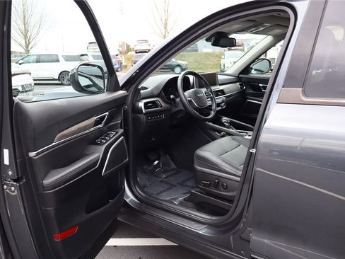 Certified 2022 Kia Telluride EX w/ EX Premium Package image 12