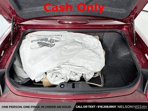 Used 2004 Ford Thunderbird image 20