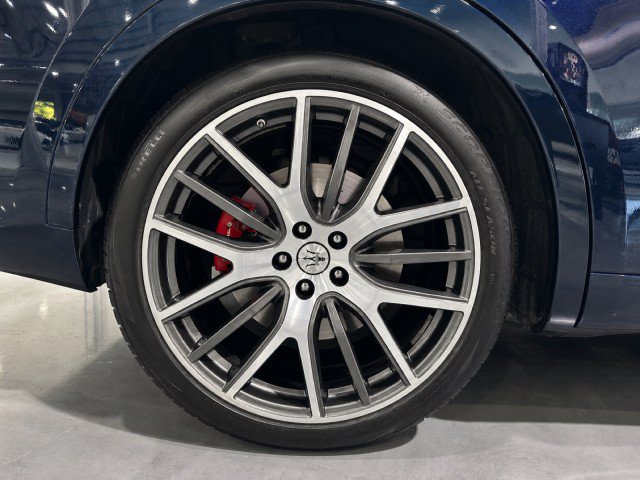 Used 2019 Maserati Levante S GranSport AWD/4WD image 10