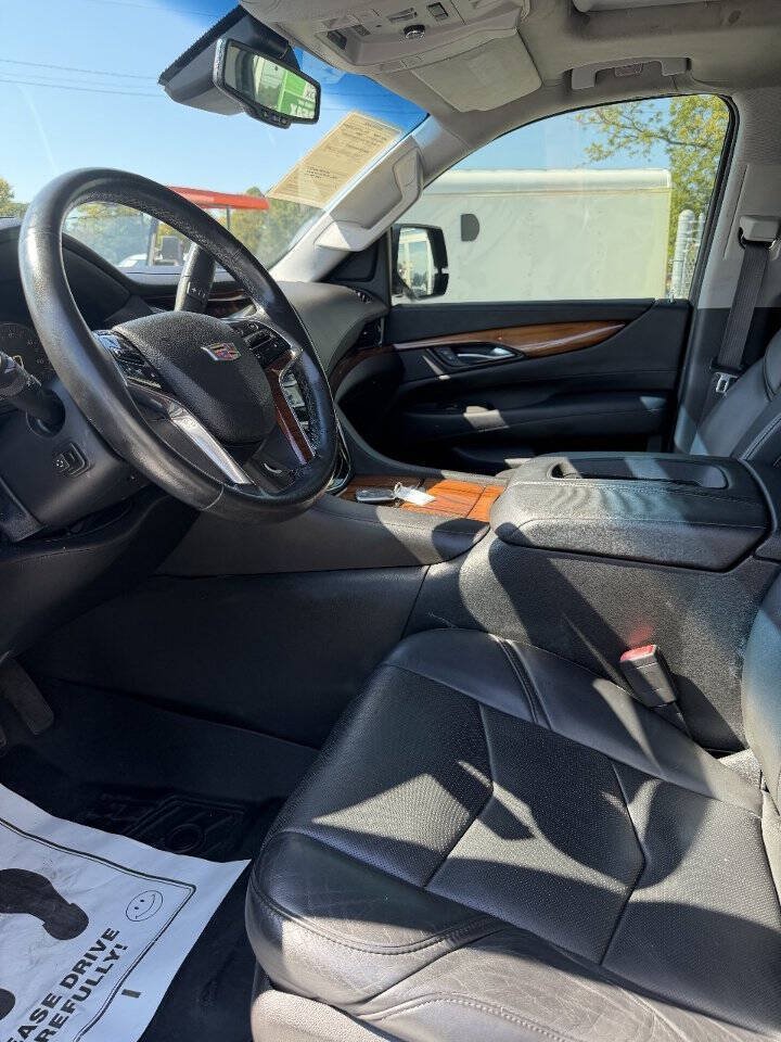Used 2015 Cadillac Escalade Premium AWD/4WD image 9