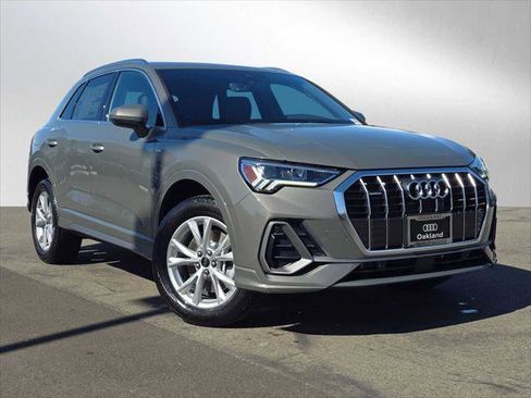 New 2025 Audi Q3 2.0T Premium image 1