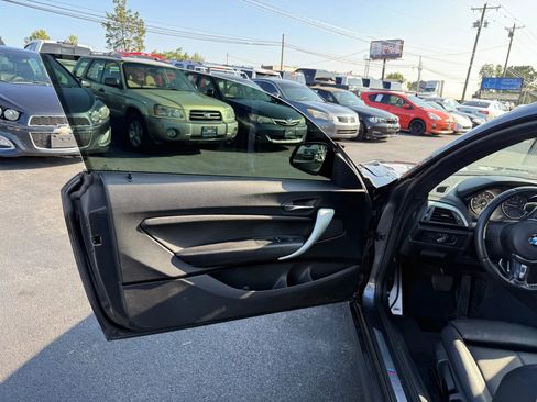 Used 2014 BMW 228i Coupe image 34