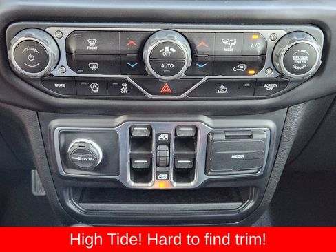 Used 2023 Jeep Wrangler Unlimited Sport AWD/4WD image 27