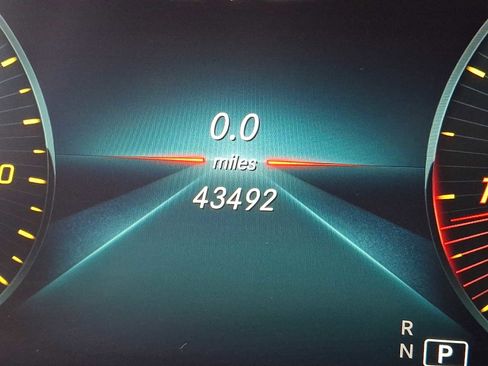 Certified 2021 Mercedes-Benz GLC 300 4MATIC image 16