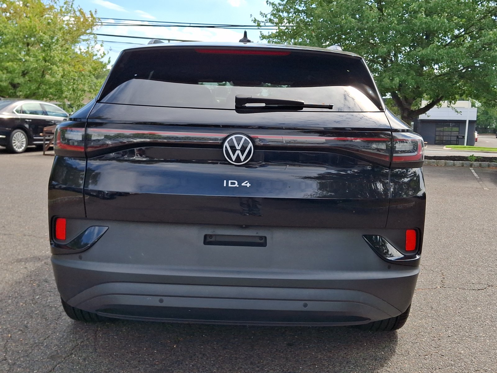 Used 2023 Volkswagen ID.4 Pro RWD image 5