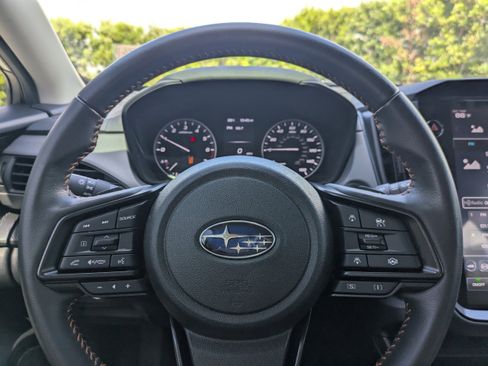 Used 2024 Subaru Crosstrek 2.5i Limited w/ Crosstrek Mirror Package AWD/4WD image 28