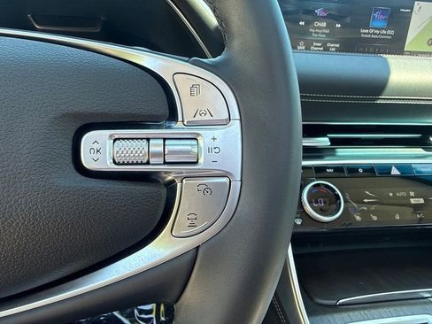 Certified 2023 Genesis GV80 2.5T w/ Prestige 20" Package AWD/4WD image 17