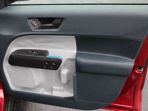 New 2025 Ford Maverick XLT w/ Equipment Group 301A image 11