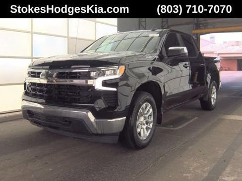 Used 2023 Chevrolet Silverado 1500 LT image 1