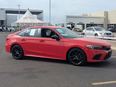 Used 2024 Honda Civic Sport image 8