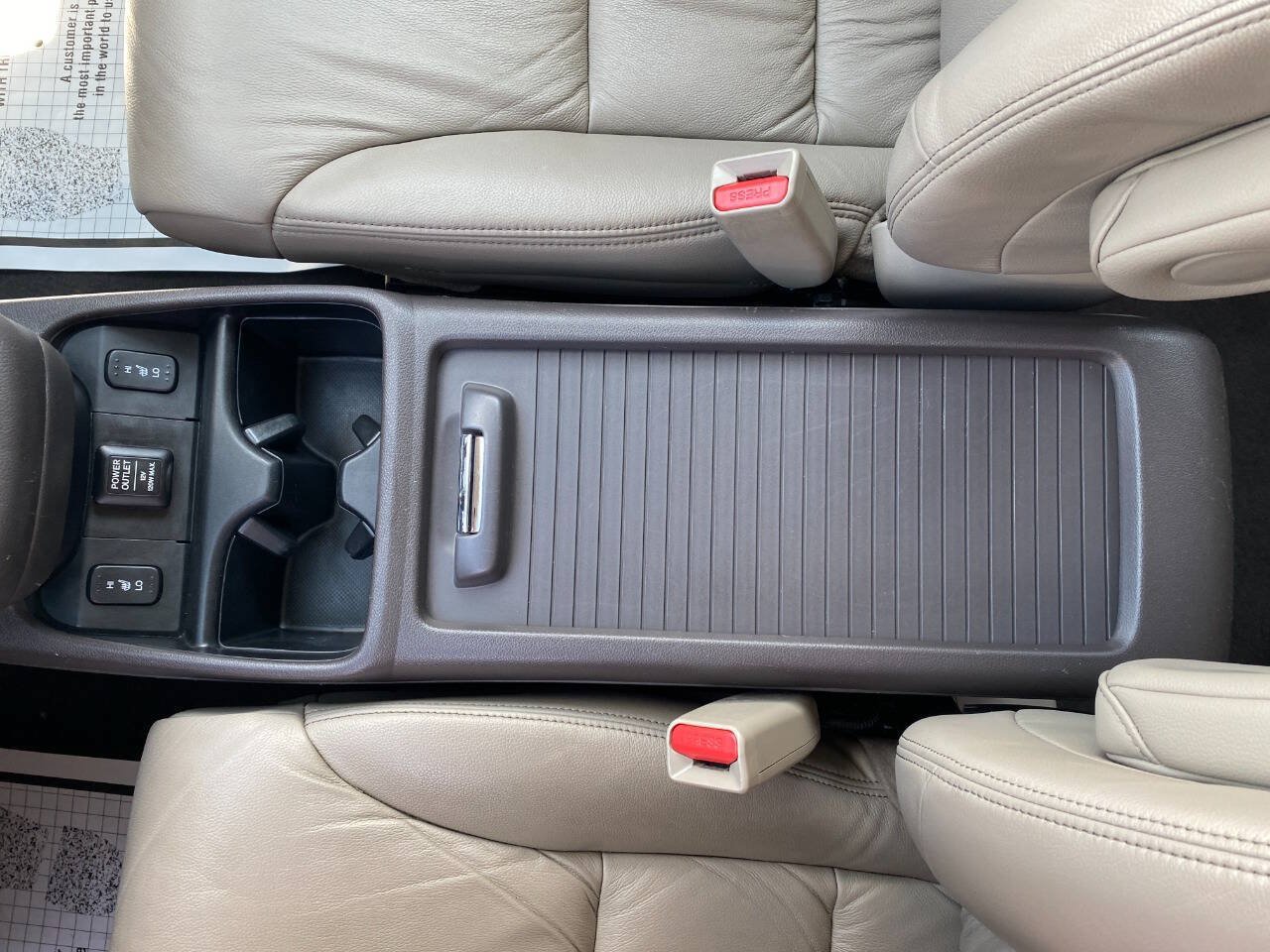 Used 2012 Honda CR-V EX-L image 17