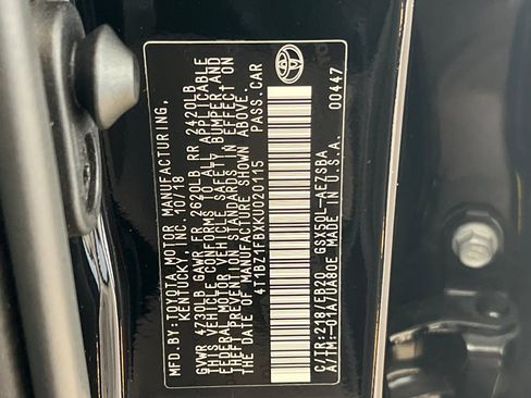 Certified 2019 Toyota Avalon Touring image 28