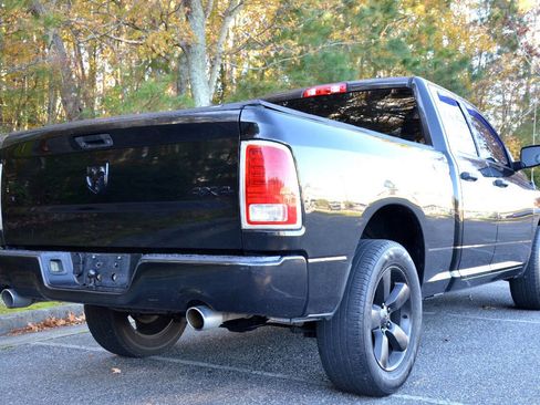 Used 2015 RAM 1500 Express w/ Black Ram 1500 Express Group image 7