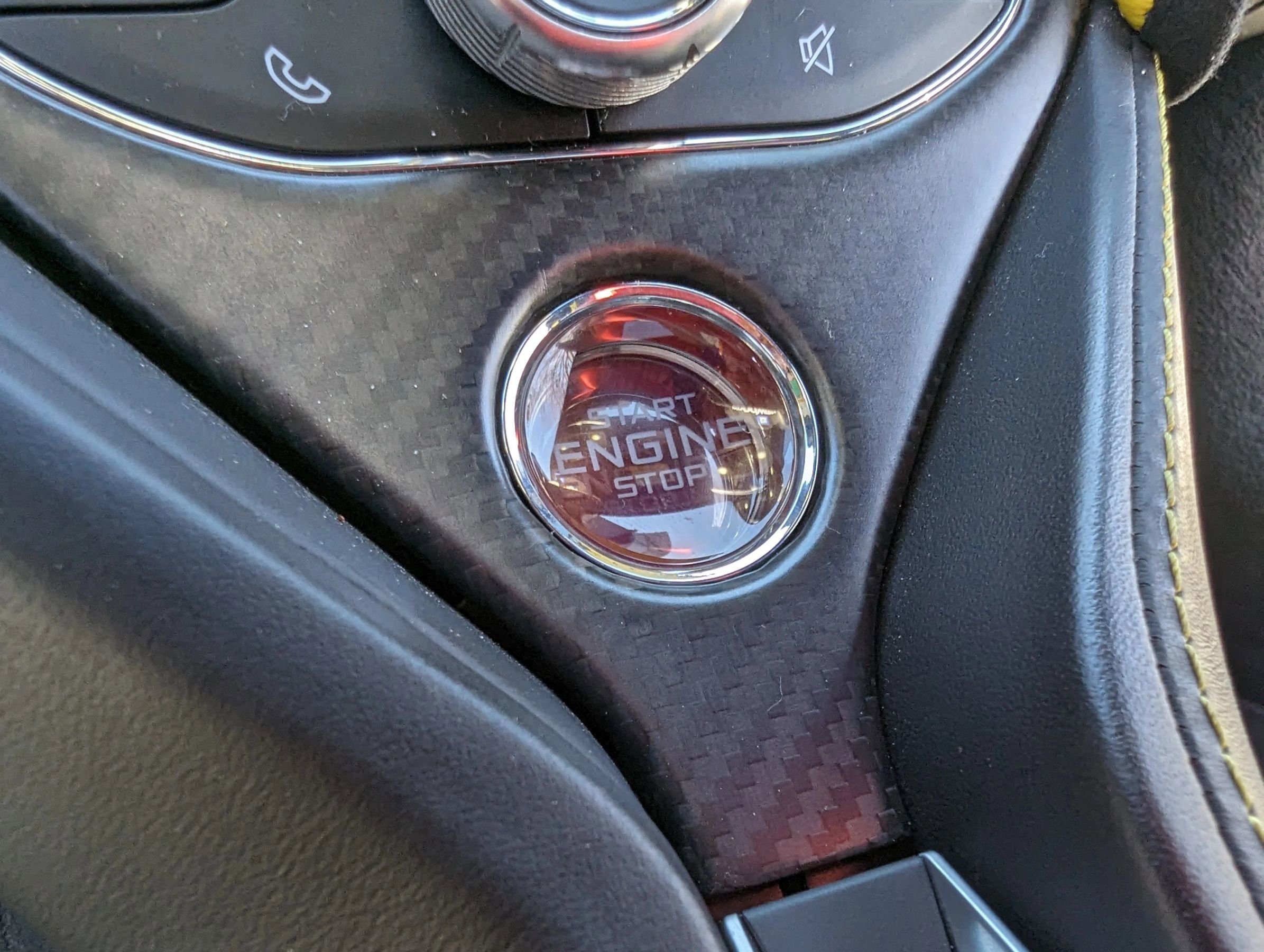 Used 2021 McLaren 720S Luxury RWD image 28