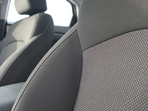 Used 2023 Kia Forte LXS image 13