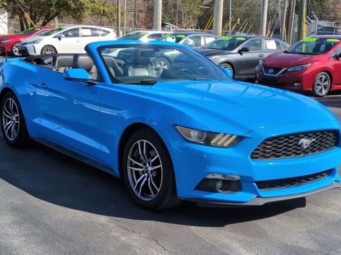 Used 2017 Ford Mustang Premium image 2