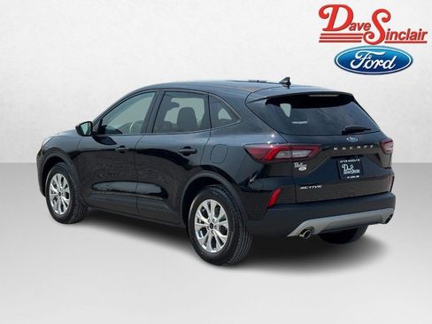 Used 2025 Ford Escape Active FWD image 9