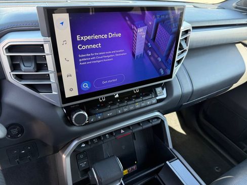 Used 2025 Toyota Tundra Platinum image 18