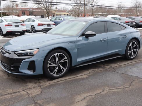 Used 2022 Audi e-tron GT Premium Plus w/ Performance Package image 1