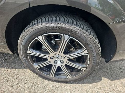 Used 2019 Volvo XC60 T5 Inscription w/ Protection Package Premier FWD image 8